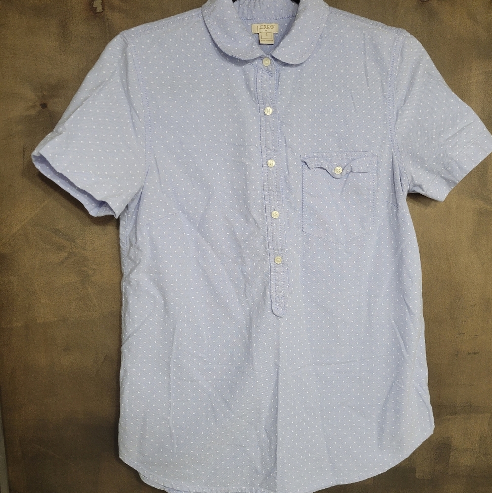 Polka dot Peter pan color button up